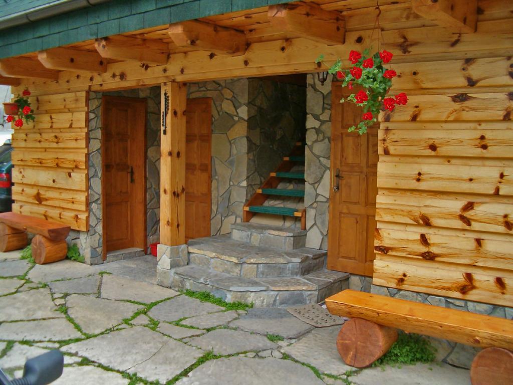 Penzion A Drevenica Pri Hati Terchová Екстериор снимка